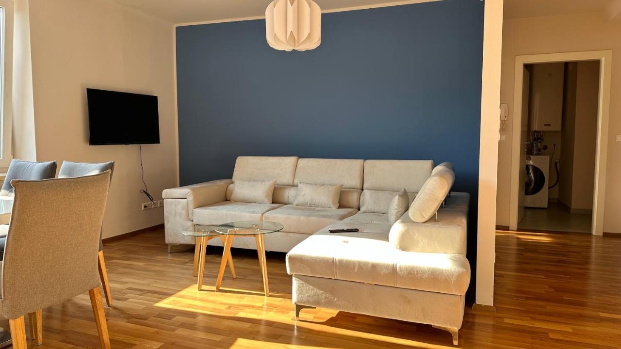 Homely Stay Apartment 2 Sankt Poelten Extérieur photo